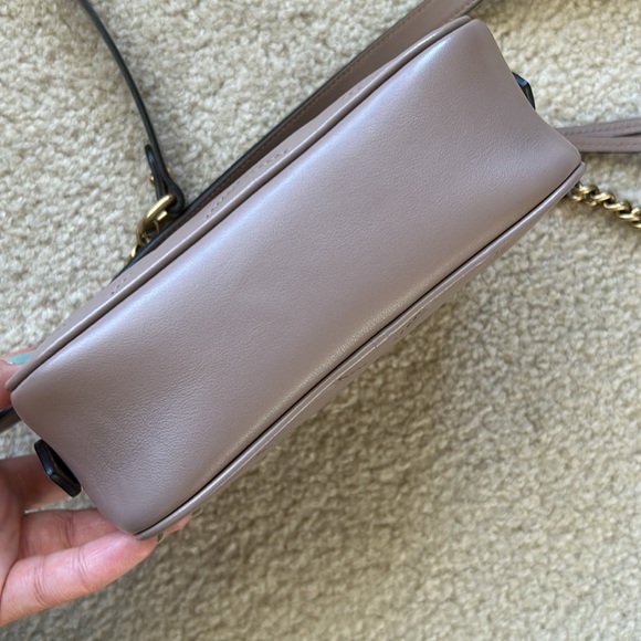 Authentic Gucci GG Marmont mini camera bag - Picture 3 of 16